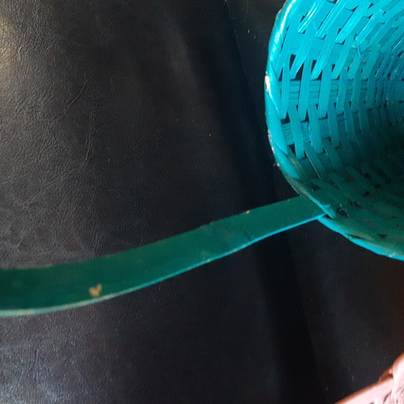 2 Easter Baskets Pink & Green Circles with Handle - Picture 4 of 5